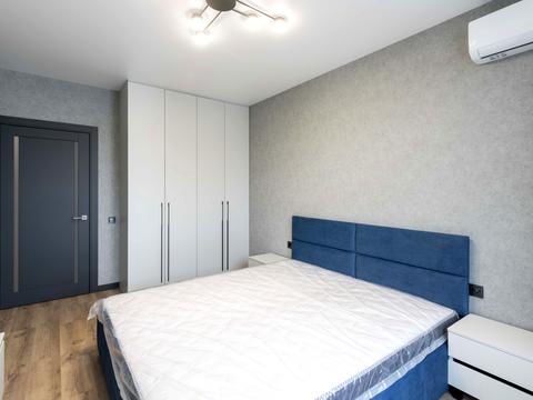 квартира за адресою Причальна вул., 12