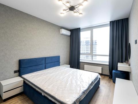 квартира за адресою Причальна вул., 12