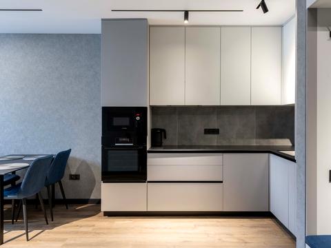 квартира за адресою Причальна вул., 12