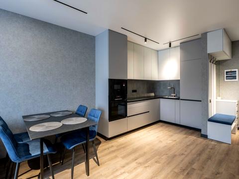 квартира за адресою Причальна вул., 12