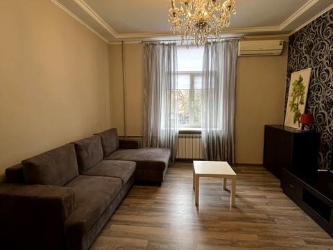 квартира за адресою Соборності вул. (Жовтнева), 44