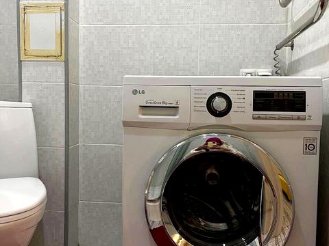 квартира за адресою Українська вул., 83б к.1-5