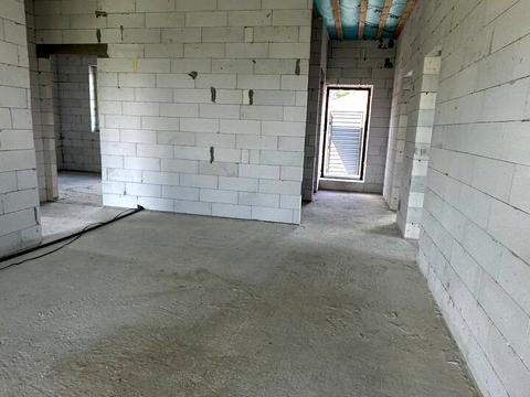 дом по адресу Евгения Плужника ул.