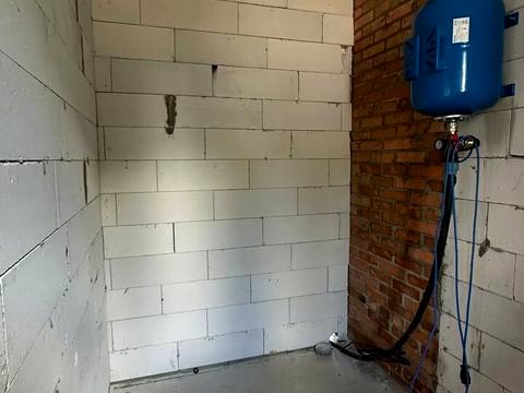 дом по адресу Евгения Плужника ул.