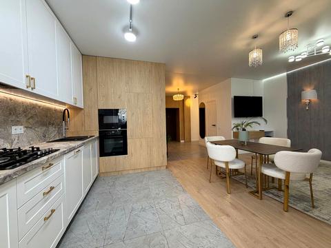 квартира по адресу Приозерна ул., 32