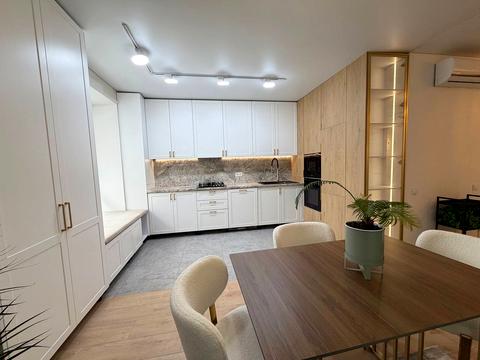 квартира по адресу Приозерна ул., 32