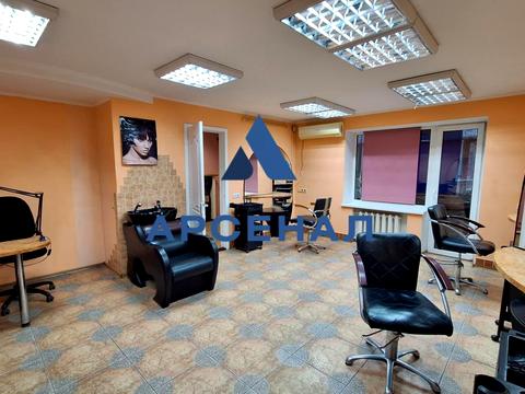 комерційна за адресою Героїв 93-ї Бригади вул. (Гудименка), 3