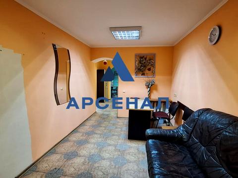 комерційна за адресою Героїв 93-ї Бригади вул. (Гудименка), 3