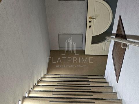 комерційна за адресою Михайлівська вул., 20-Б