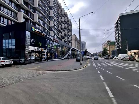 комерційна за адресою Івано-Франківськ, Сонячна вул., (Будинок 1)