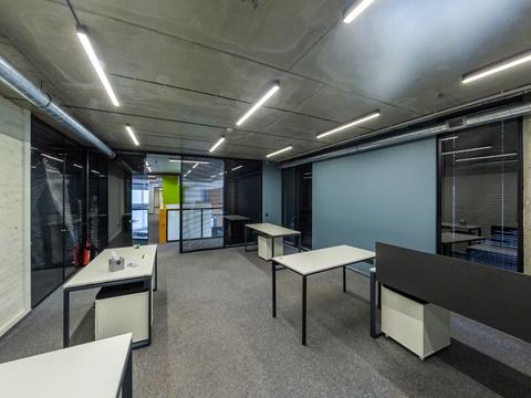 комерційна за адресою Олександра Мишуги вул., 10