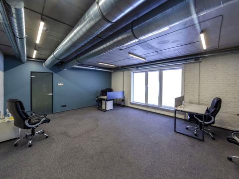 комерційна за адресою Олександра Мишуги вул., 10