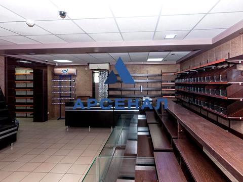 комерційна за адресою Чумаченка вул., 38/15