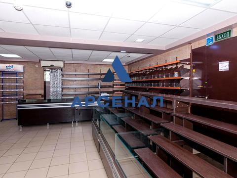 комерційна за адресою Чумаченка вул., 38/15