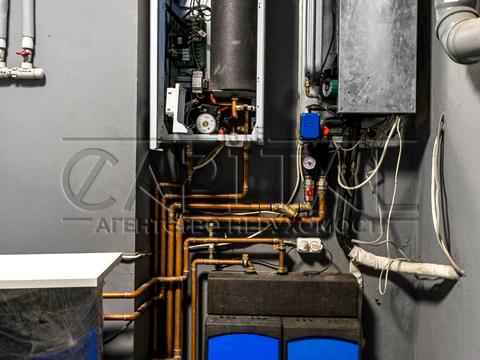 будинок за адресою Київ, Жуляни