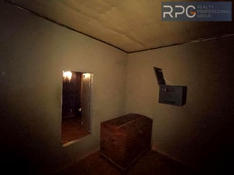 комерційна за адресою Костянтинівська вул., 25