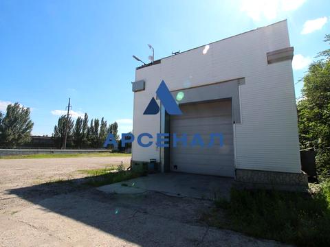 комерційна за адресою Миколи Краснова вул., 10