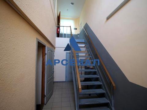 комерційна за адресою Миколи Краснова вул., 10