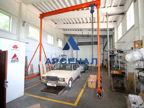 комерційна за адресою Миколи Краснова вул., 10