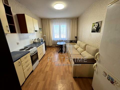 квартира за адресою Милославська вул., 4