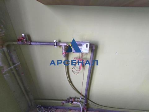 комерційна за адресою Автозаводська вул., 40