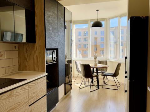 квартира за адресою Абрикосова вул., 3-А