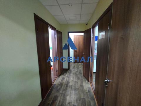 комерційна за адресою Василя Сергієнка вул. (Задніпровська), 13