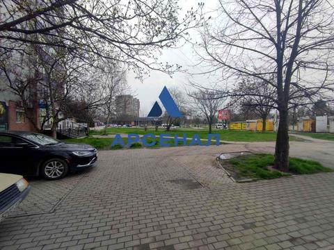 комерційна за адресою Василя Сергієнка вул. (Задніпровська), 13