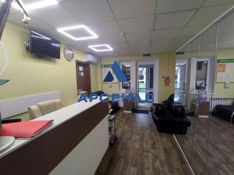 комерційна за адресою Василя Сергієнка вул. (Задніпровська), 13