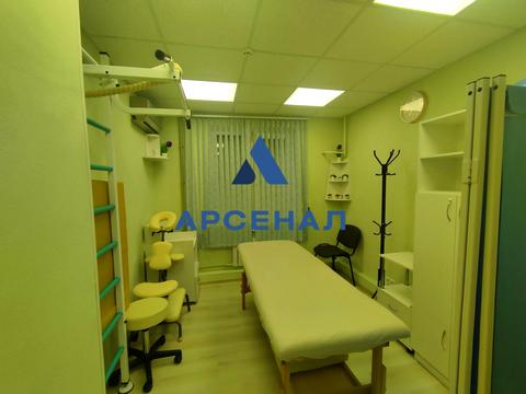 комерційна за адресою Василя Сергієнка вул. (Задніпровська), 13