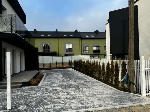 будинок за адресою Садова