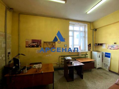 комерційна за адресою Єлизавети Щедрович, 73