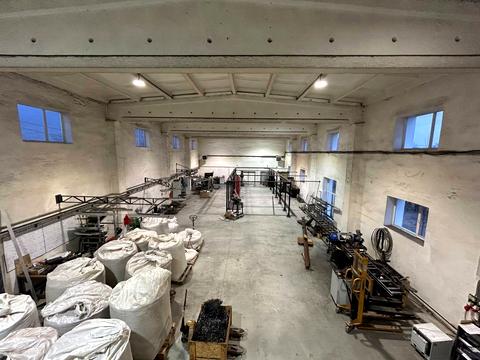 комерційна за адресою Богдана Хмельницького, 26