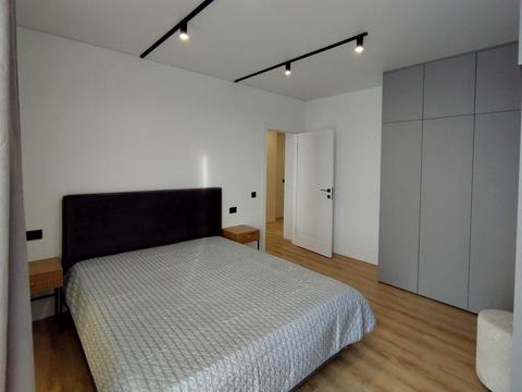 квартира за адресою Володимира Навроцького вул., 35