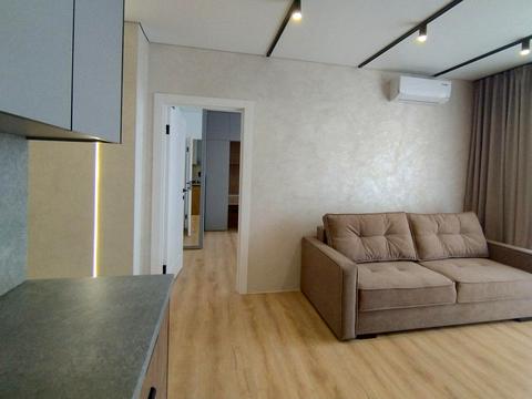 квартира за адресою Володимира Навроцького вул., 35