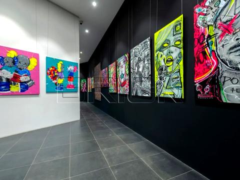 паркомісце за адресою Київ, Іоанна Павла II вул. (Патріса Лумумби), 12