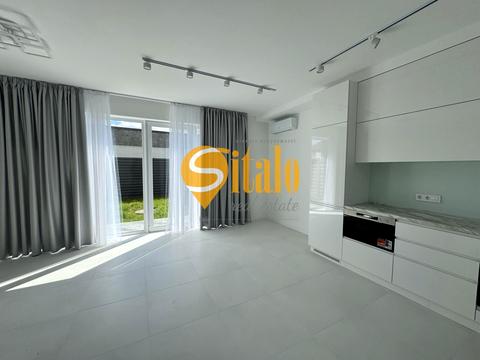 будинок за адресою Центральна вул.