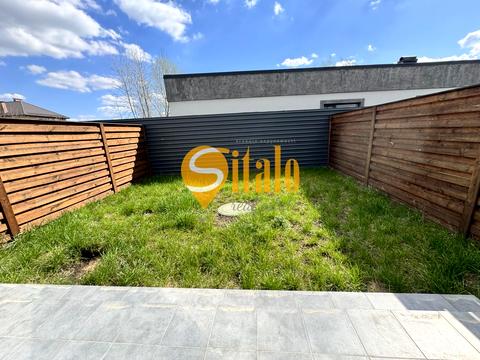 будинок за адресою Центральна вул.