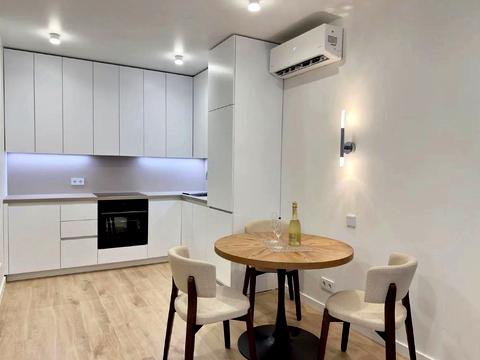 квартира за адресою Івана Виговського вул. (Маршала Гречка), 44