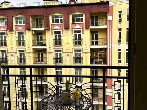 квартира за адресою Дегтярна вул., 22-А