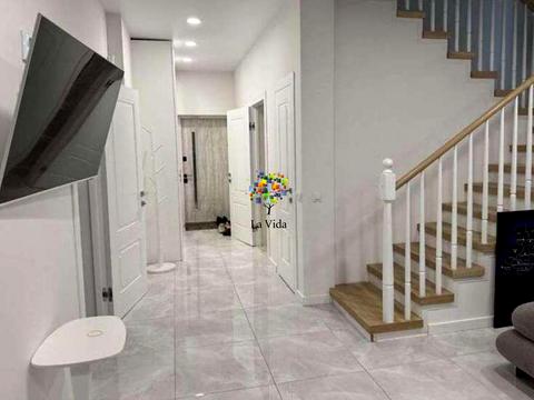 будинок за адресою Абрикосова вул.