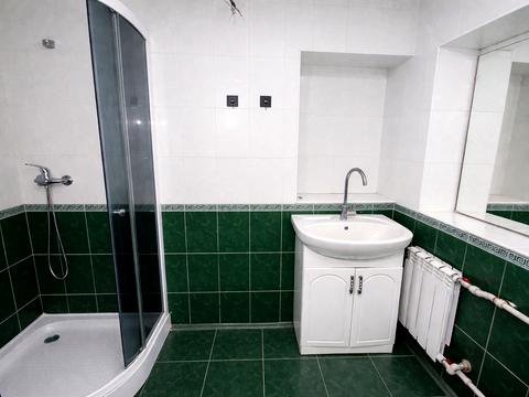 комерційна за адресою Нижньоюрківська вул., 39А