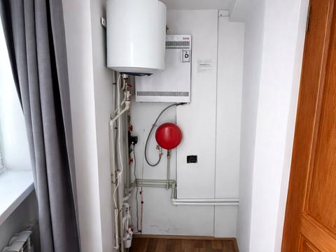 комерційна за адресою Нижньоюрківська вул., 39А