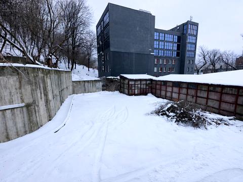 комерційна за адресою Нижньоюрківська вул., 39А