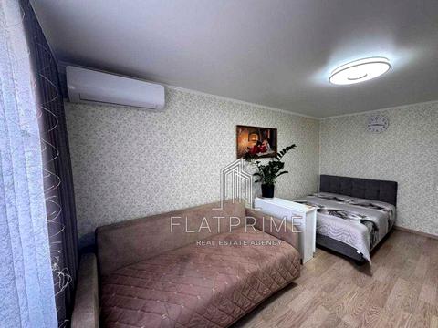 квартира за адресою Вахтанга Кікабідзе вул. (Булгакова), 15-А