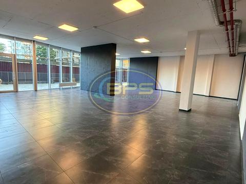 комерційна за адресою Кордонний пров., 2/2