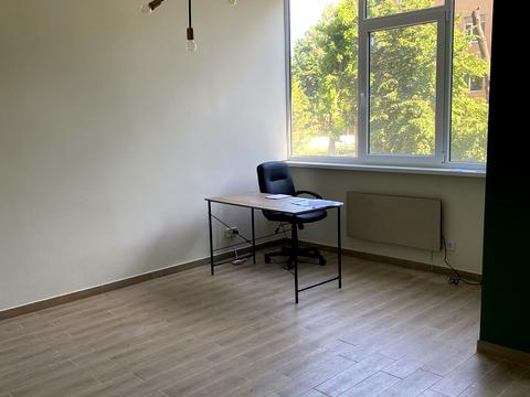 комерційна за адресою Проскурівська вул., 75А