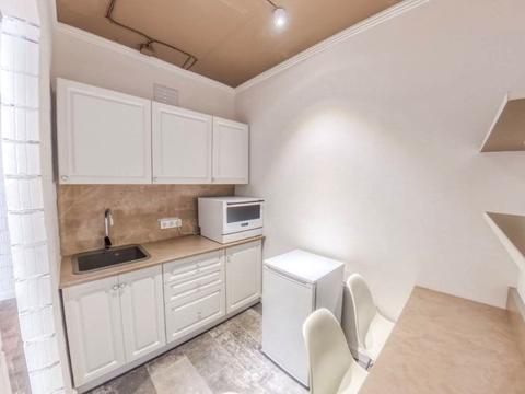 комерційна за адресою Зарічна вул., 6 к1