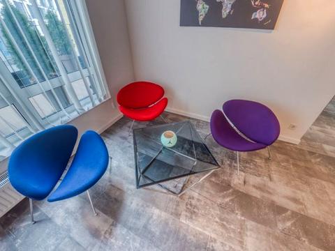 комерційна за адресою Зарічна вул., 6 к1