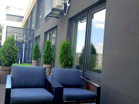 комерційна за адресою Зарічна вул., 6 к1